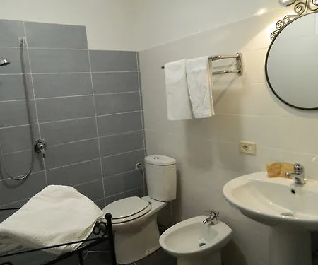 Crispi Bed and Breakfast Κατάνια